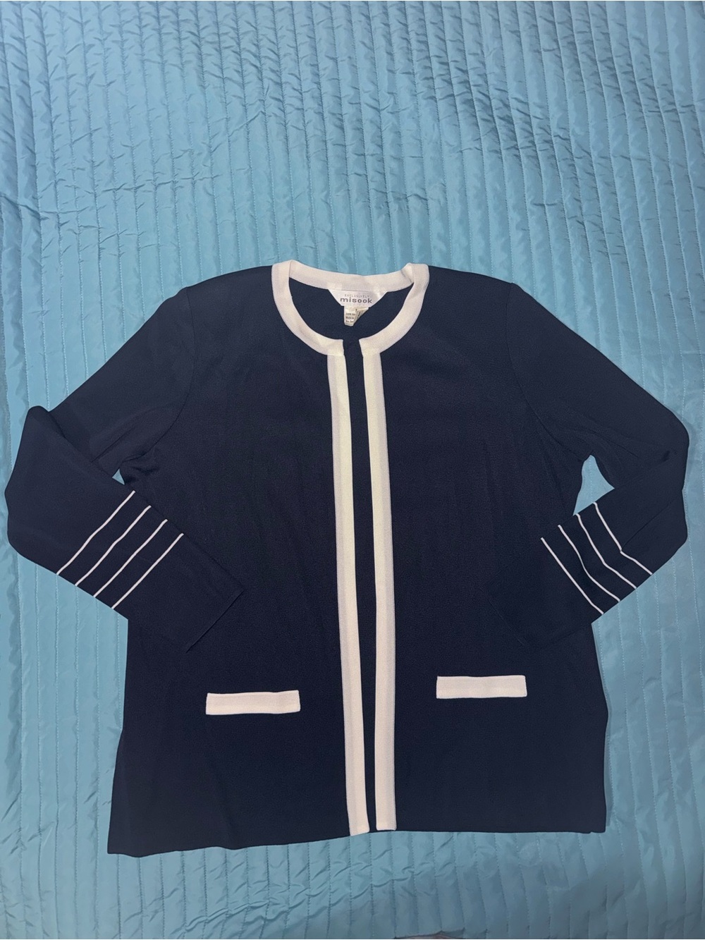 Misook Navy and White Men's Sweater